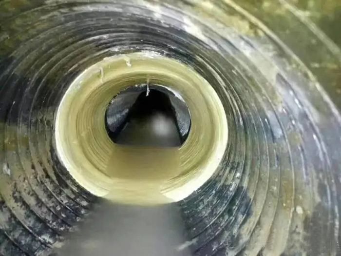 石门内衬修复法通常适用于哪些类型的断面管道